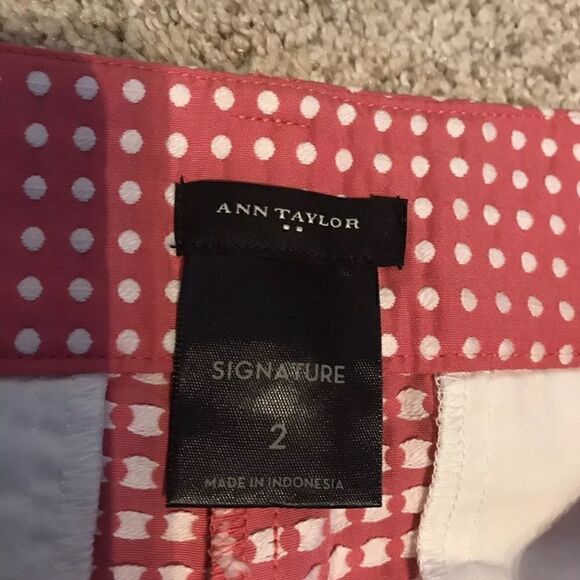 Ann Taylor Signature Polka Dot Pink & White Scalloped Shorts - 2 - Picture 3 of 6